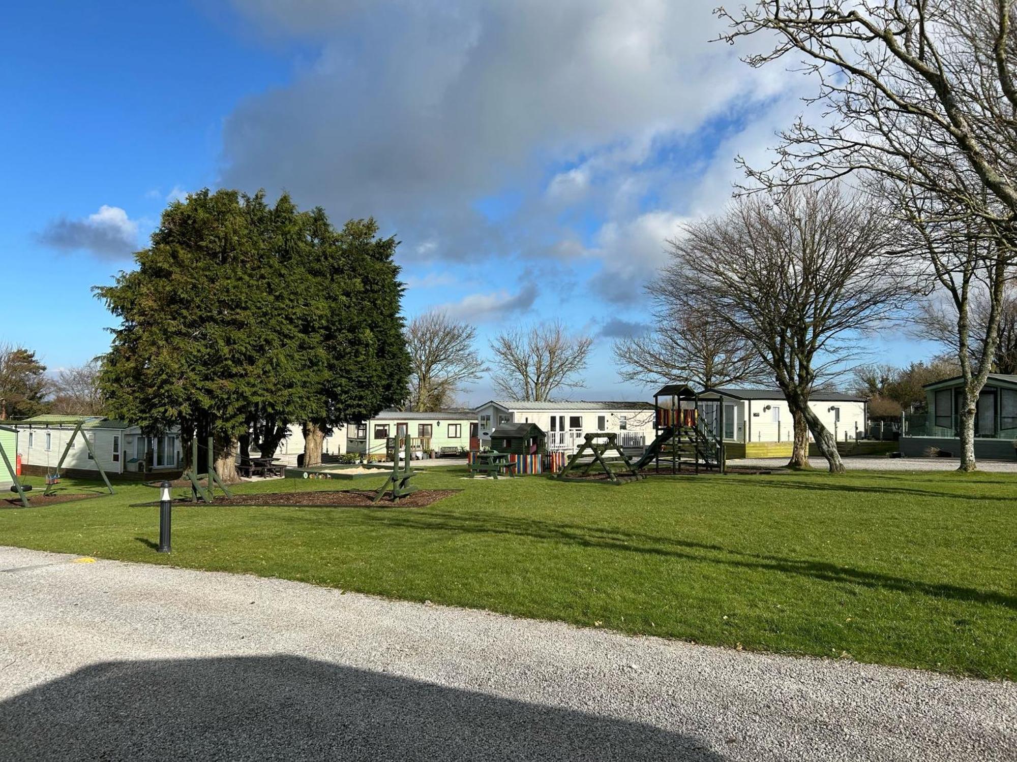 24 The Beeches Caravan Park Gilcrux Exterior foto